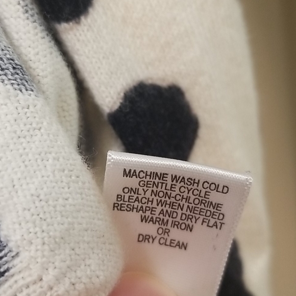 Cardigan - Picture 3 of 3